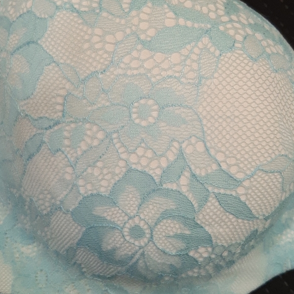 Angel's Secret Embrace Bra - Picture 2 of 6